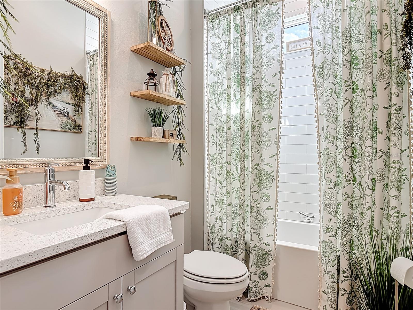 Image 42 of 68 For 808 Liliana Drive