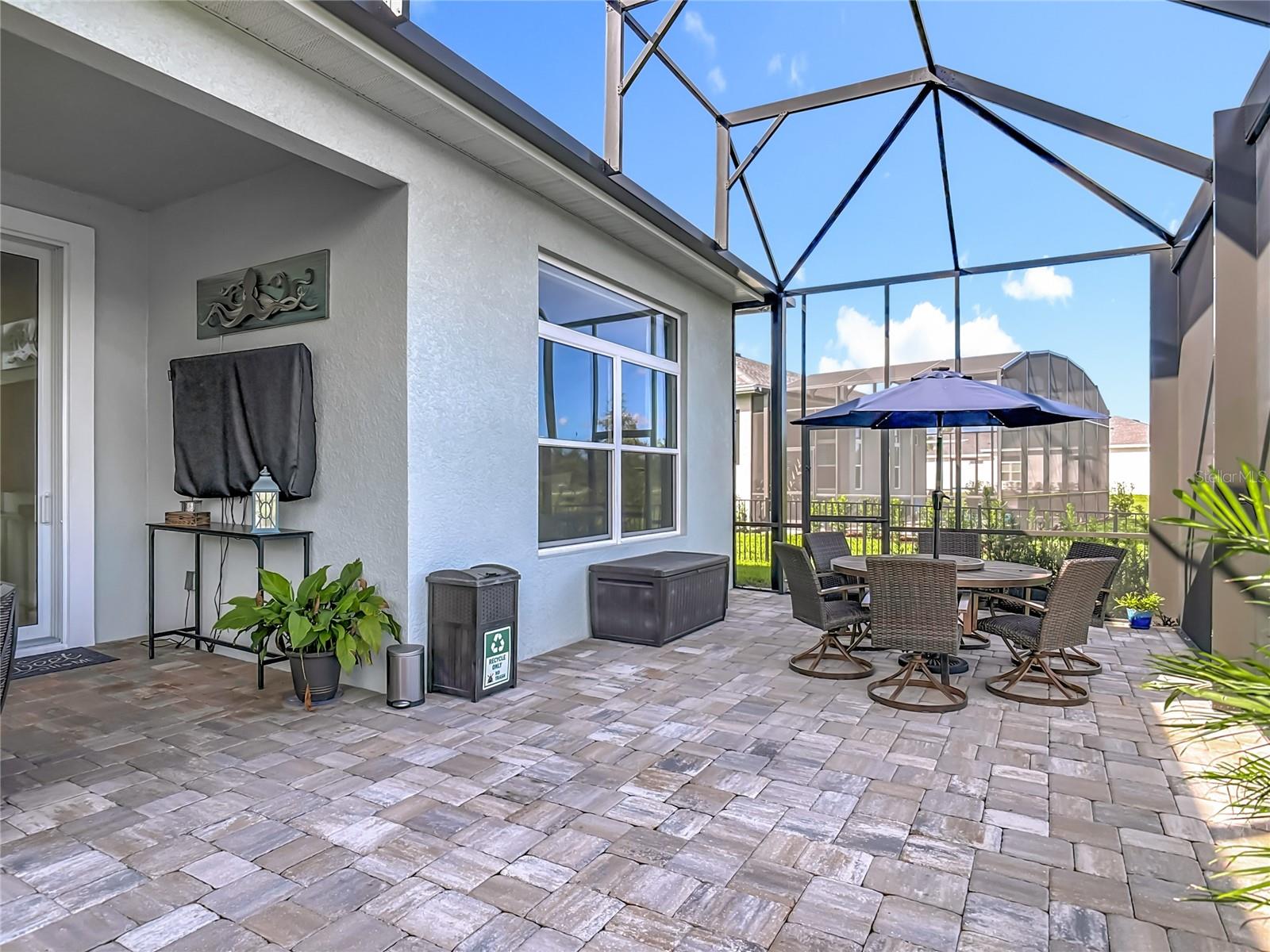 Image 47 of 68 For 808 Liliana Drive