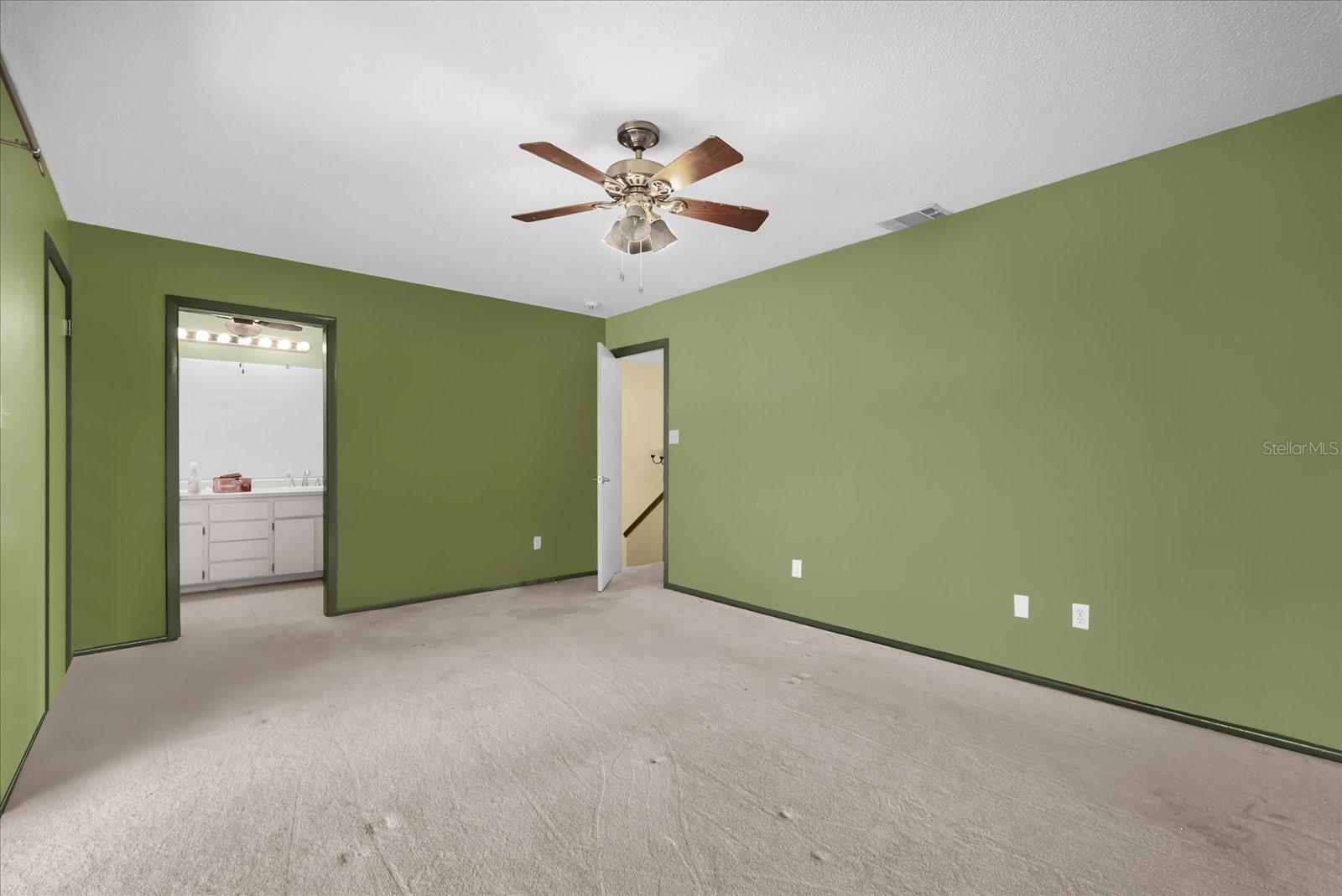 Image 10 of 30 For 215 Heron Bay Circle