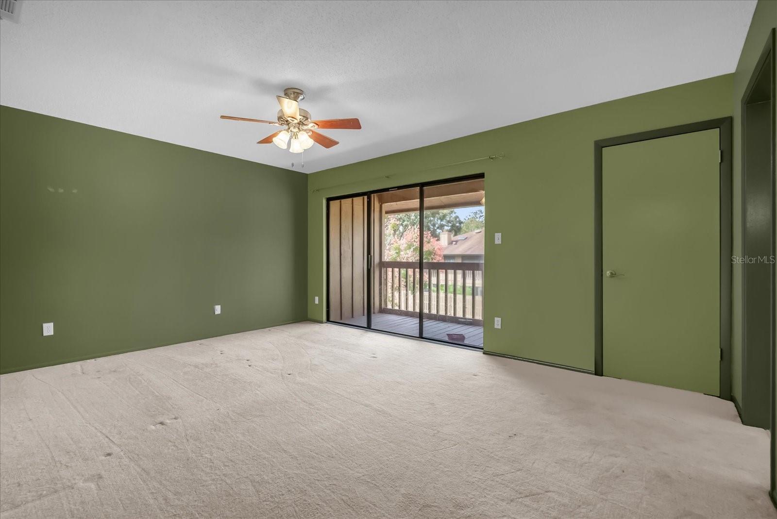 Image 11 of 30 For 215 Heron Bay Circle