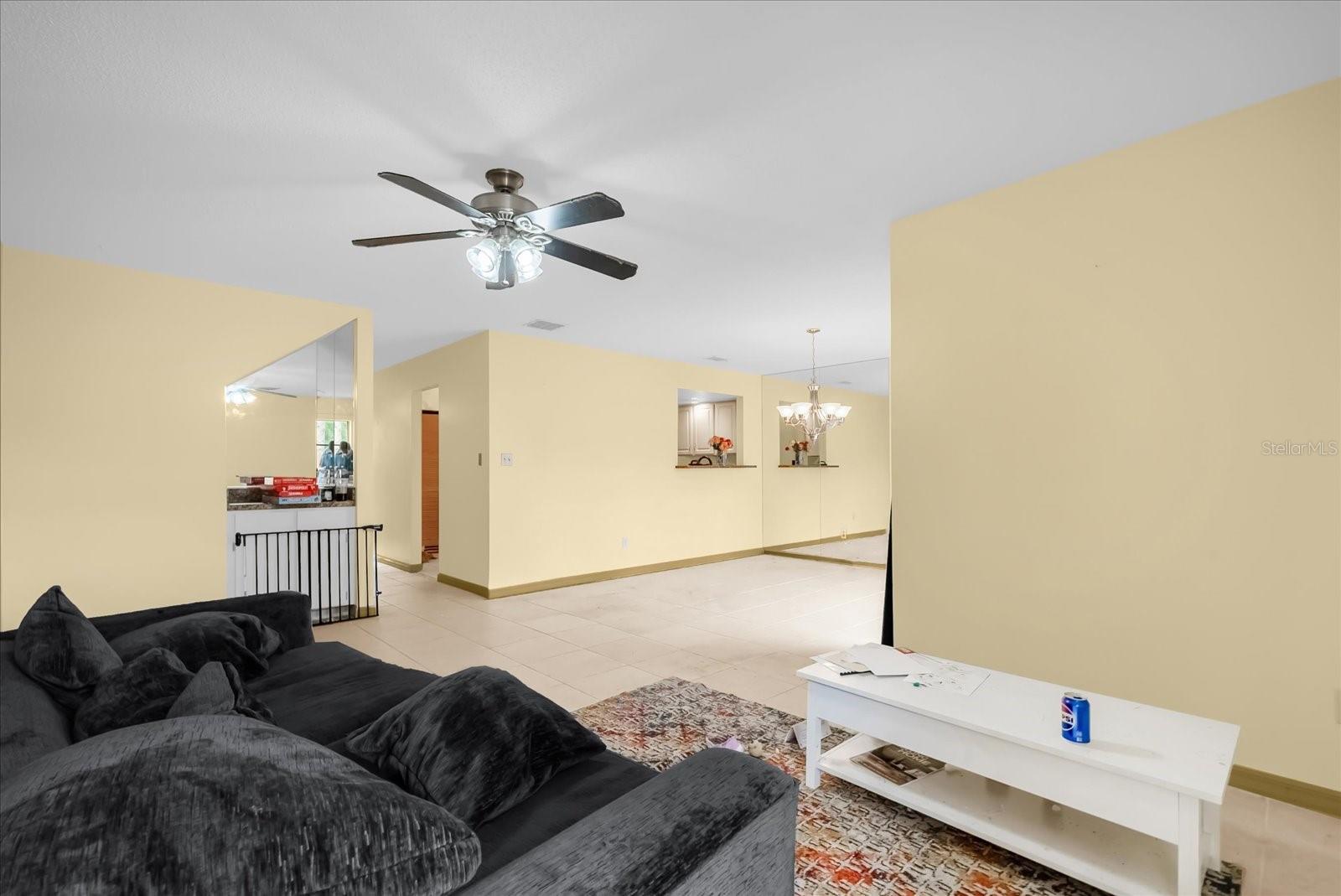 Image 5 of 30 For 215 Heron Bay Circle