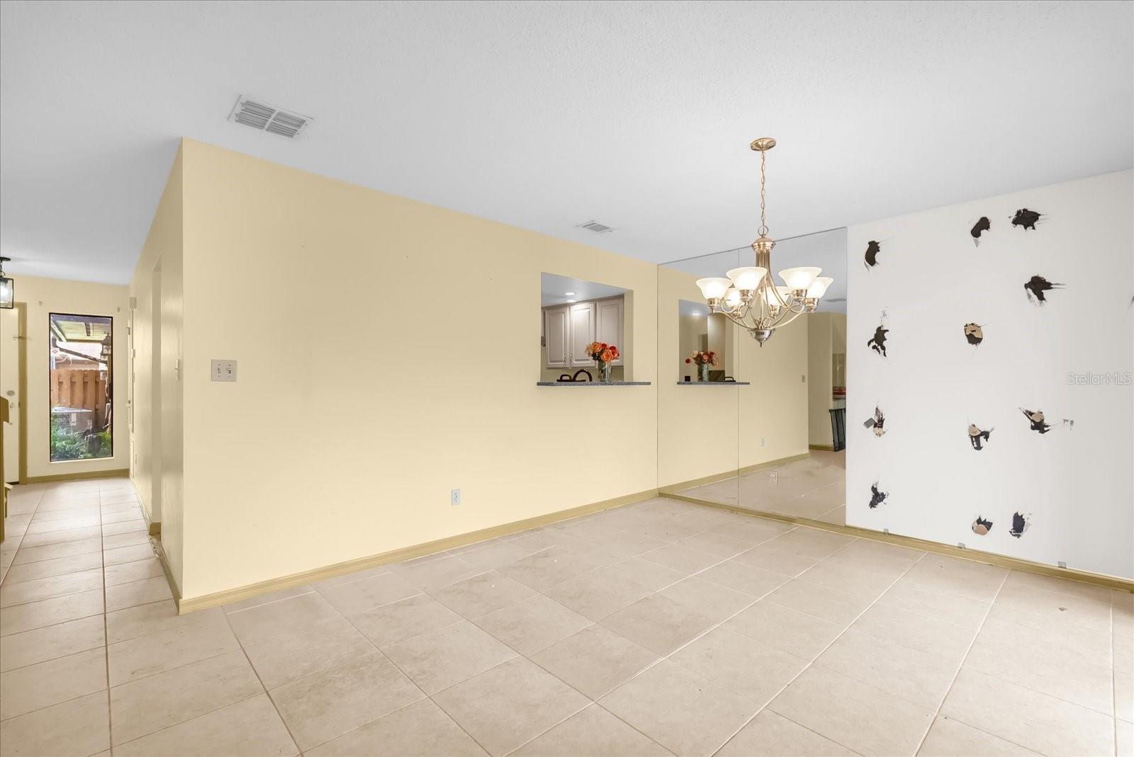 Image 6 of 30 For 215 Heron Bay Circle