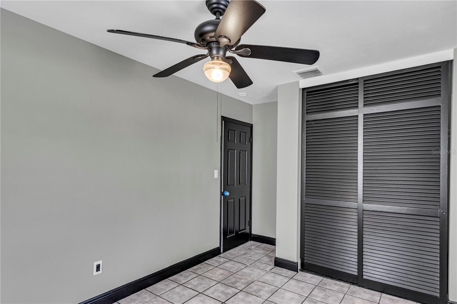 Image 20 of 24 For 232 Arab Street