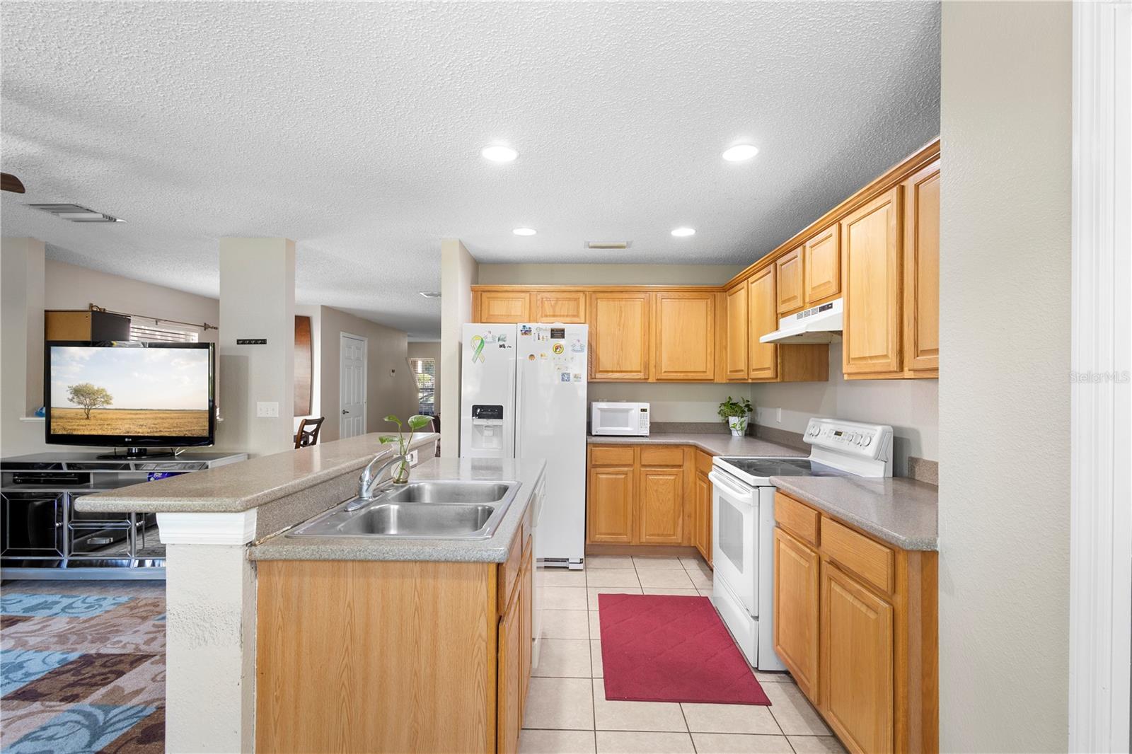 Image 17 of 32 For 2853 Cliffe Court