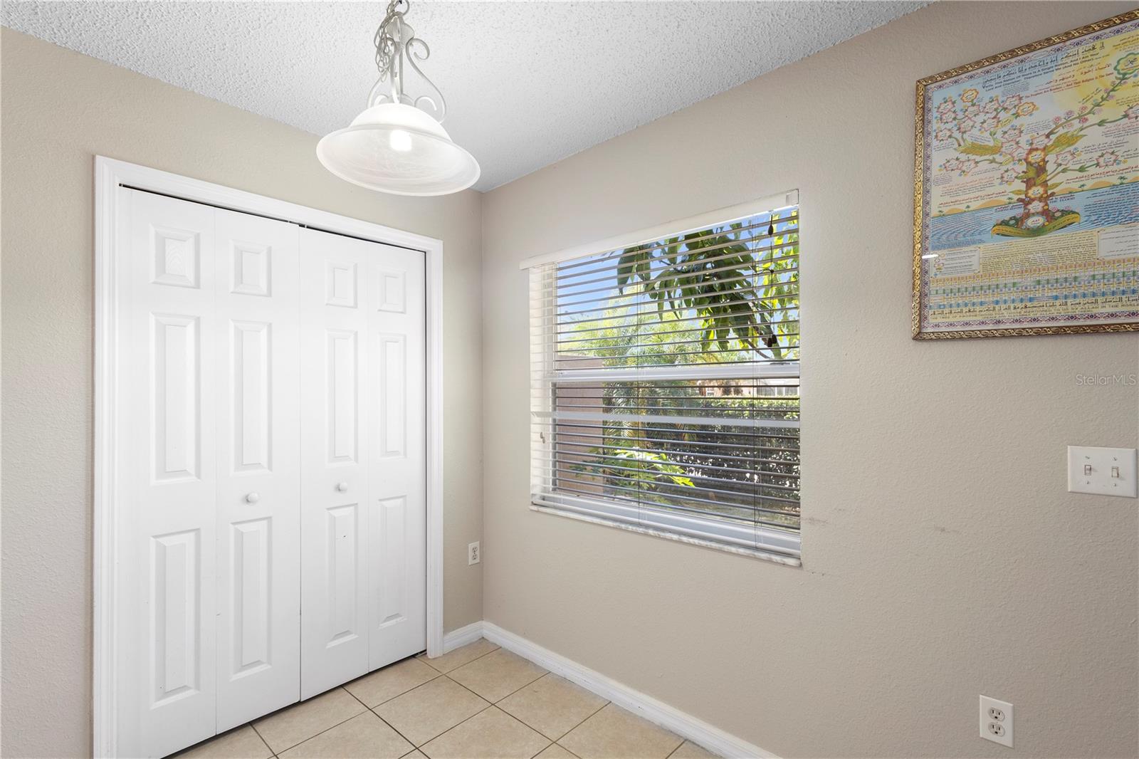 Image 21 of 32 For 2853 Cliffe Court