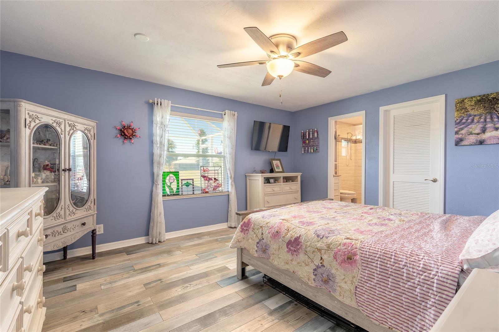 Image 10 of 43 For 32 Sea Gull Drive