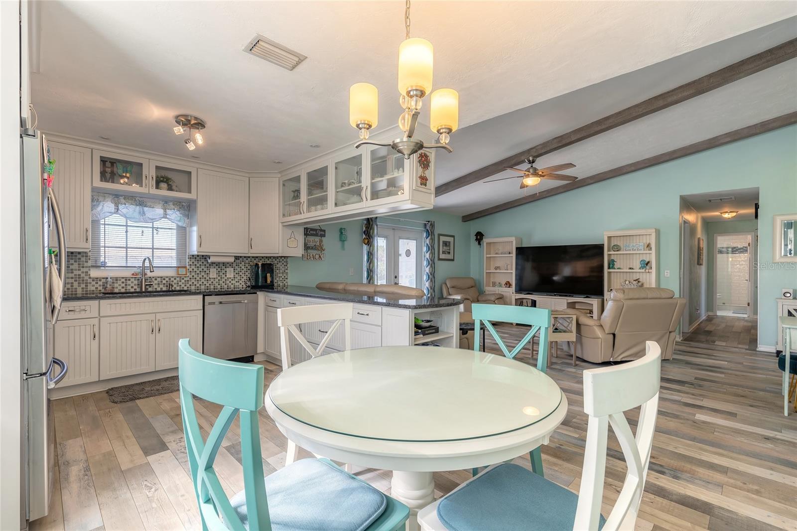 Image 20 of 43 For 32 Sea Gull Drive