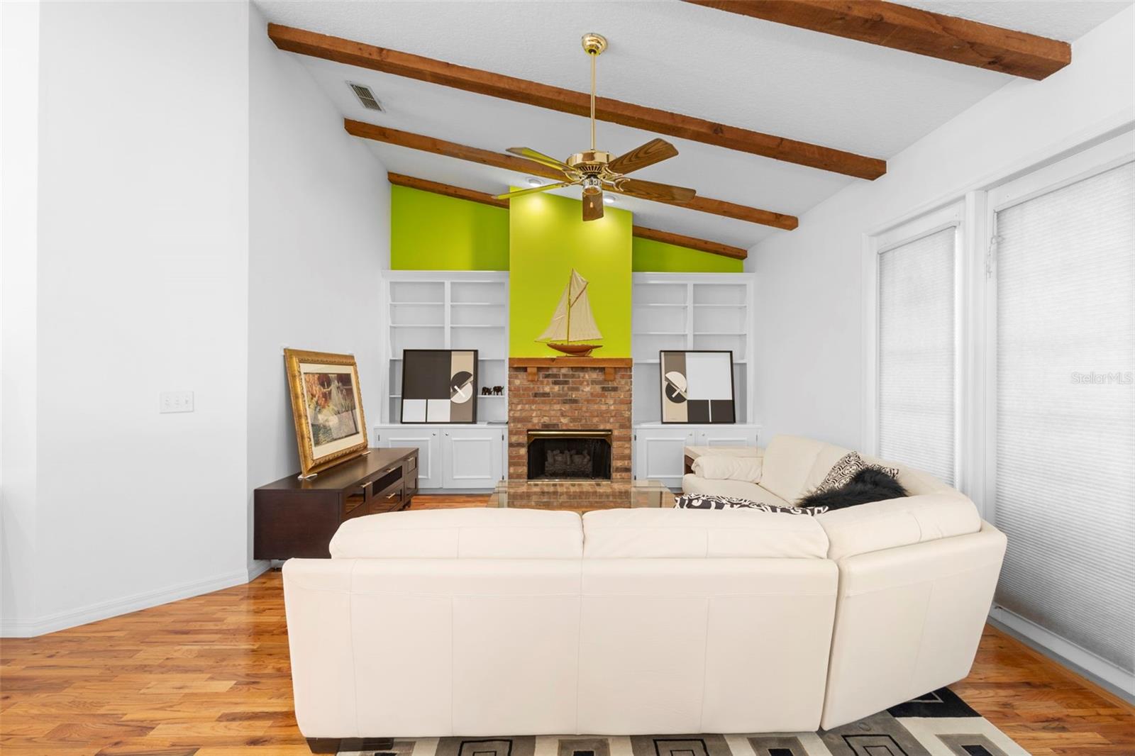 Image 3 of 40 For 2047 Friar Tuck Lane