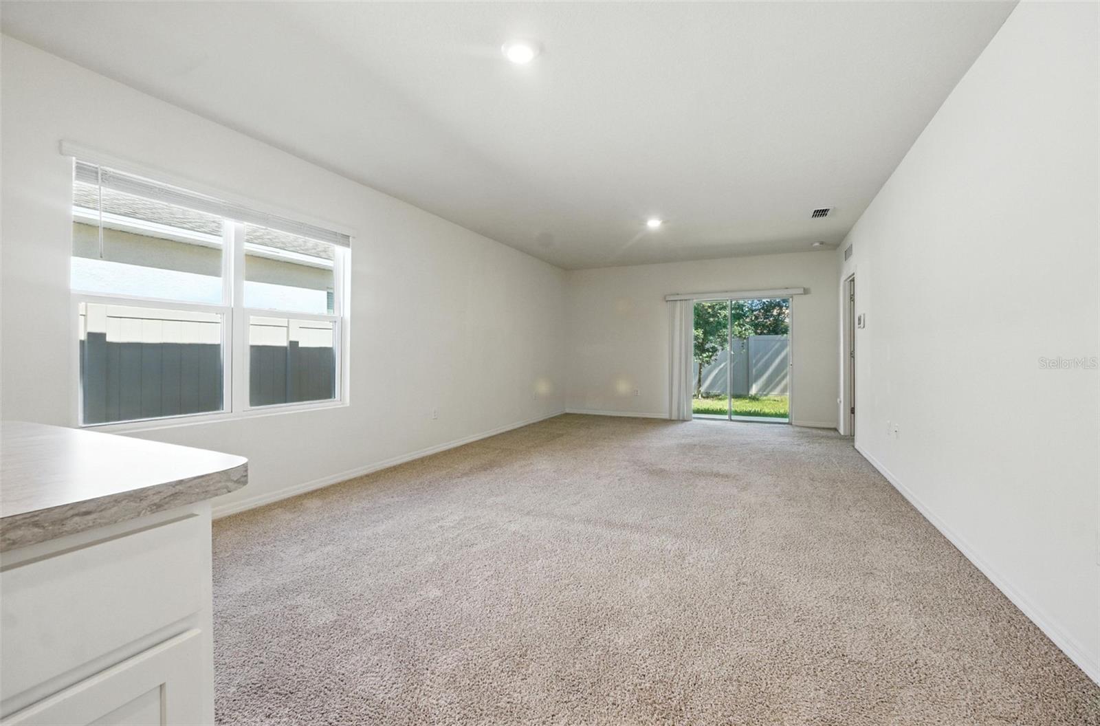 Image 17 of 35 For 1753 Bent Branch Avenue