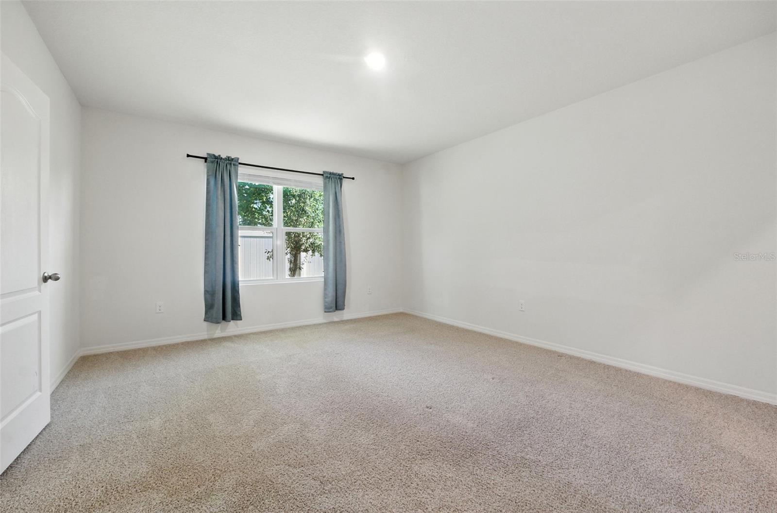 Image 25 of 35 For 1753 Bent Branch Avenue