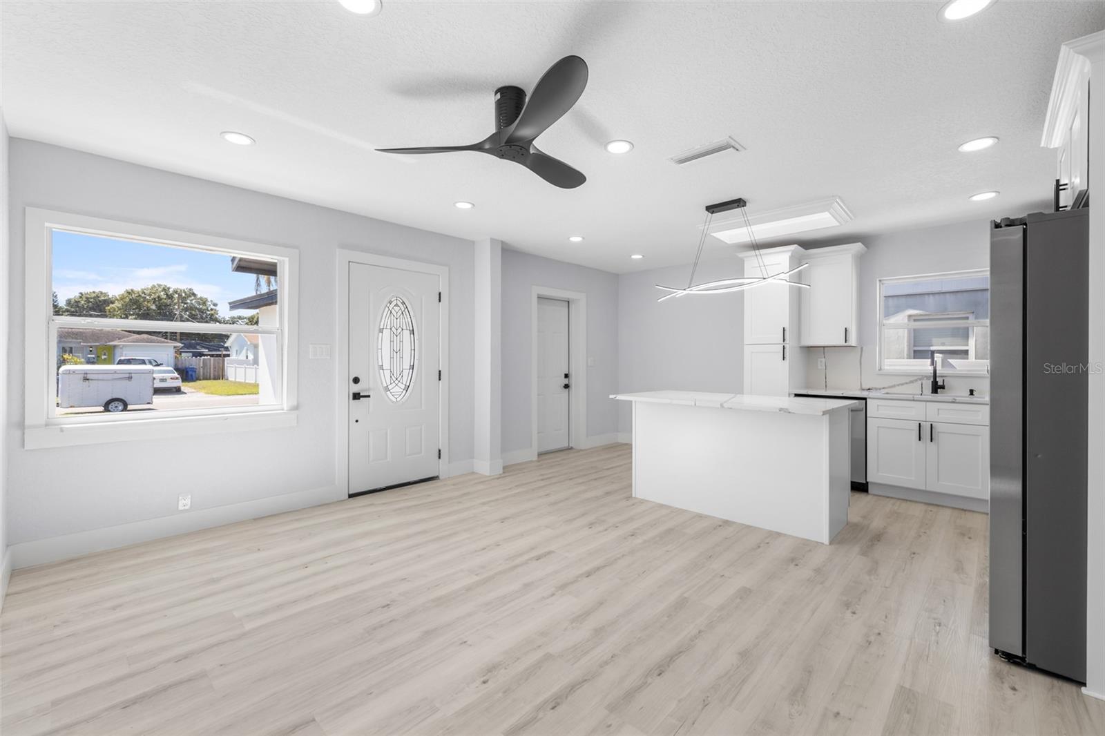 Image 10 of 35 For 3135 33rd Avenue N