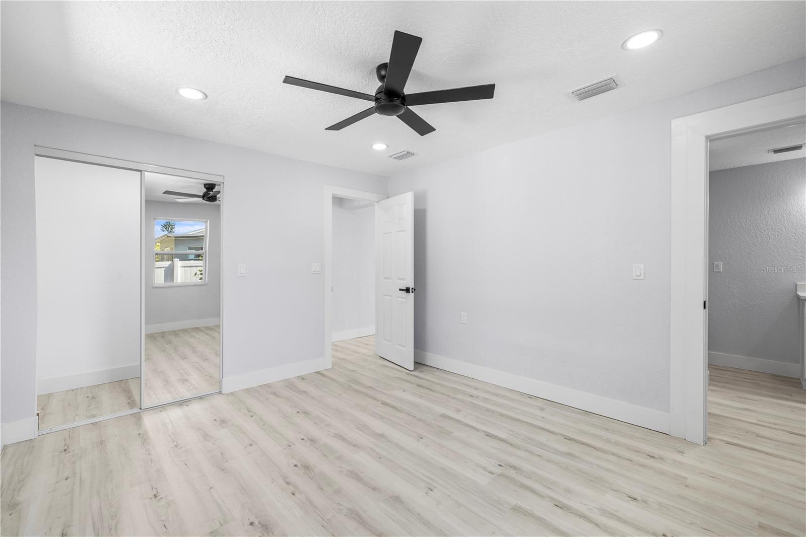 Image 14 of 35 For 3135 33rd Avenue N