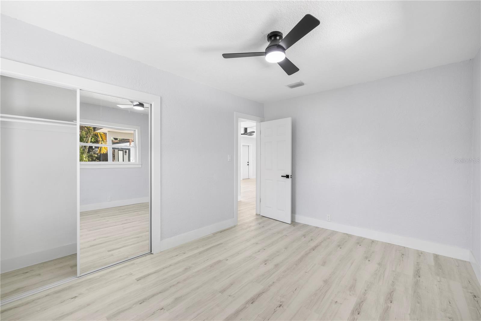 Image 22 of 35 For 3135 33rd Avenue N