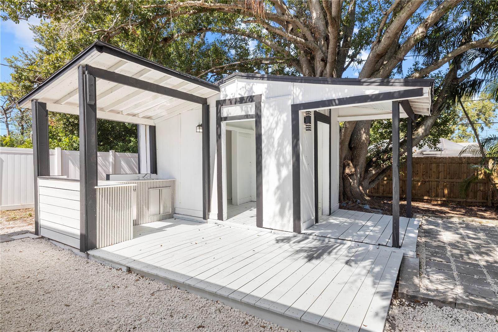 Image 25 of 35 For 3135 33rd Avenue N