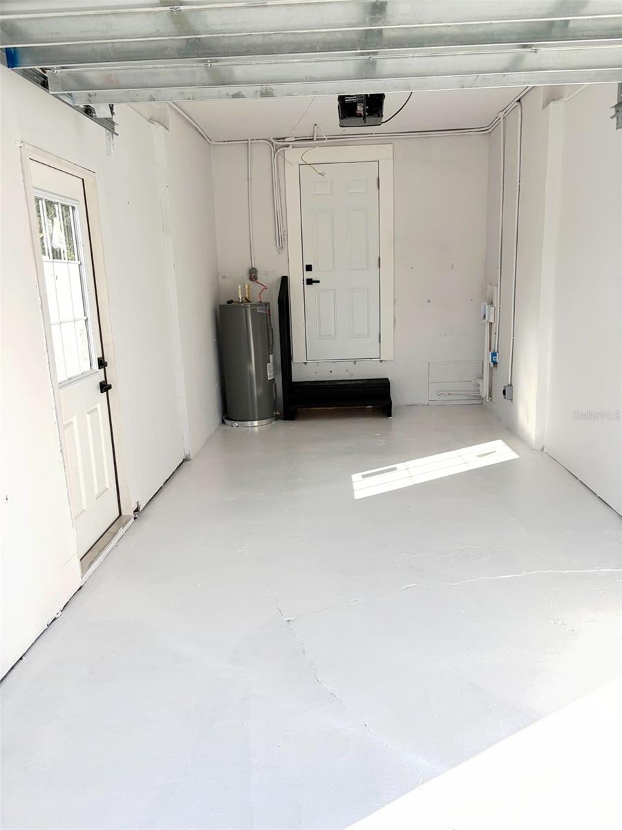 Image 28 of 35 For 3135 33rd Avenue N