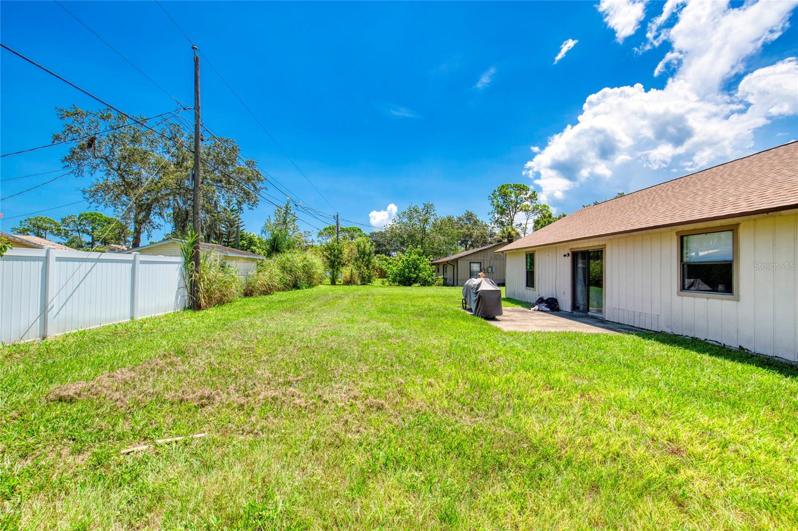 Image 25 of 29 For 2815 Travelers Palm Drive