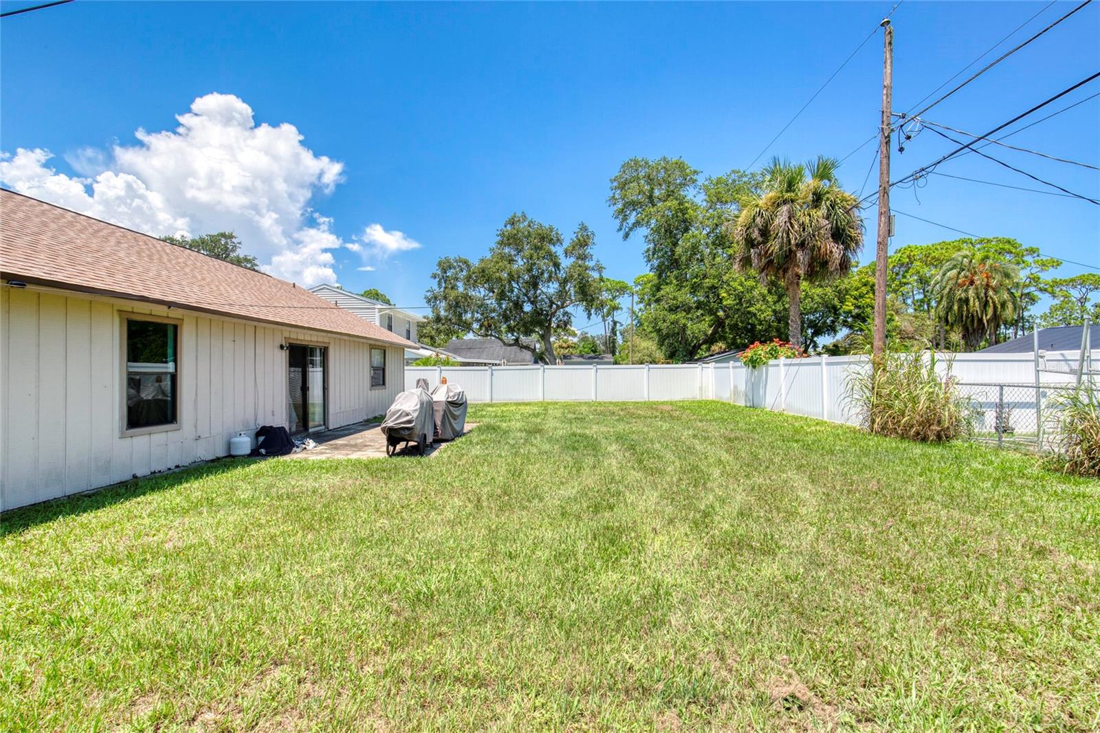 Image 29 of 29 For 2815 Travelers Palm Drive