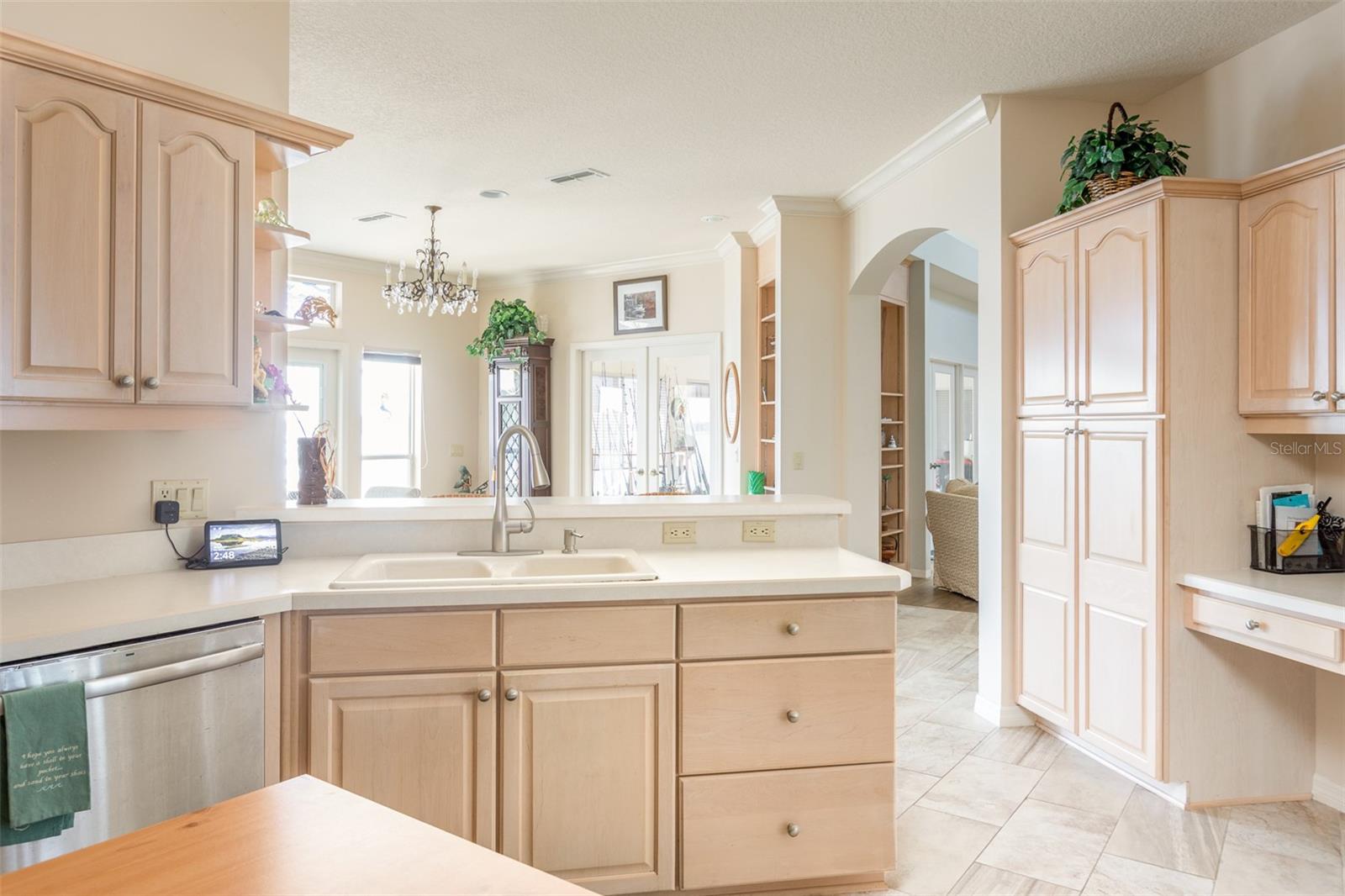 Listing photo id 21 for 2130 14th Street