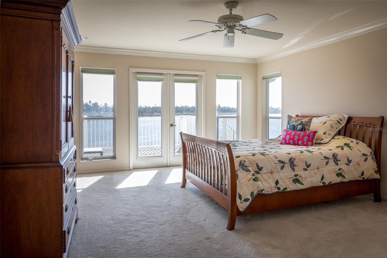 Listing photo id 31 for 2130 14th Street