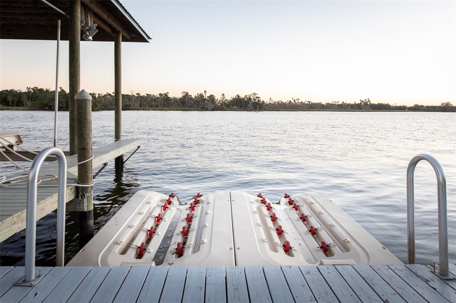 Listing photo id 41 for 2130 14th Street