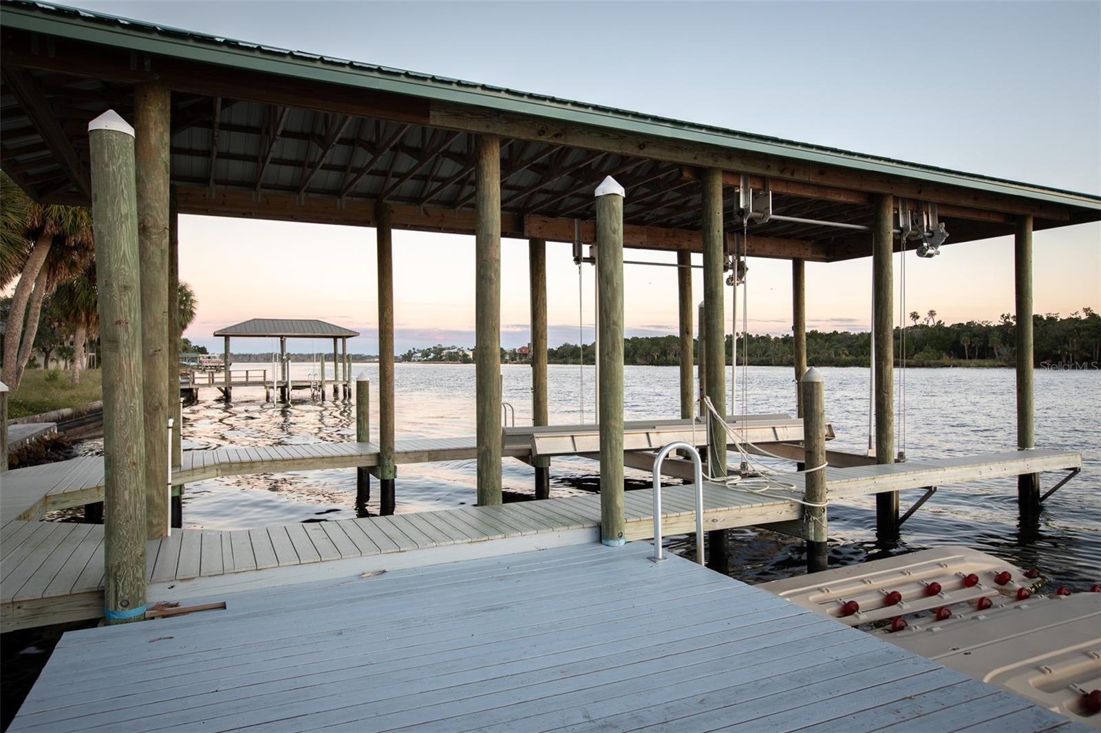 Listing photo id 4 for 2130 14th Street