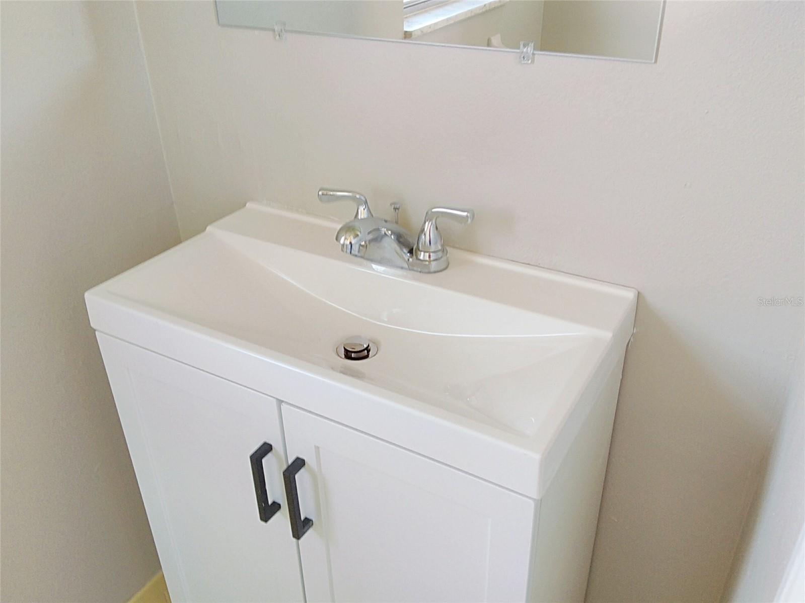 Image 16 of 30 For 1004 Wilkins Street