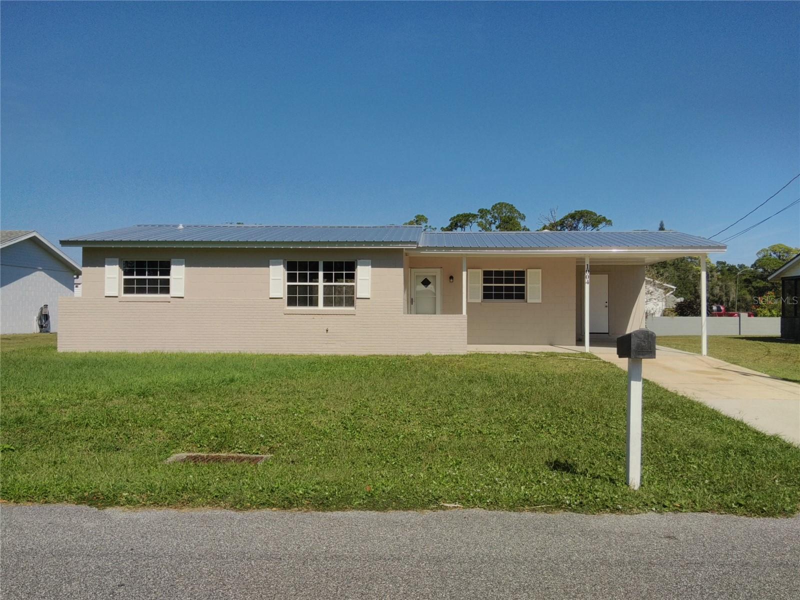 Image 3 of 30 For 1004 Wilkins Street