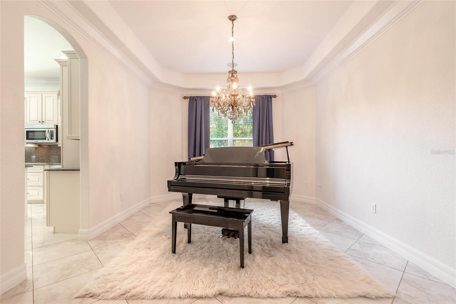 Image 14 of 78 For 2009 Rickover Place