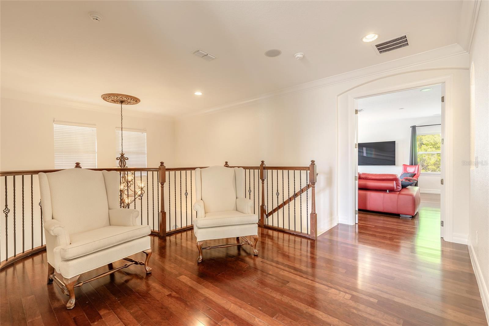 Image 46 of 78 For 2009 Rickover Place