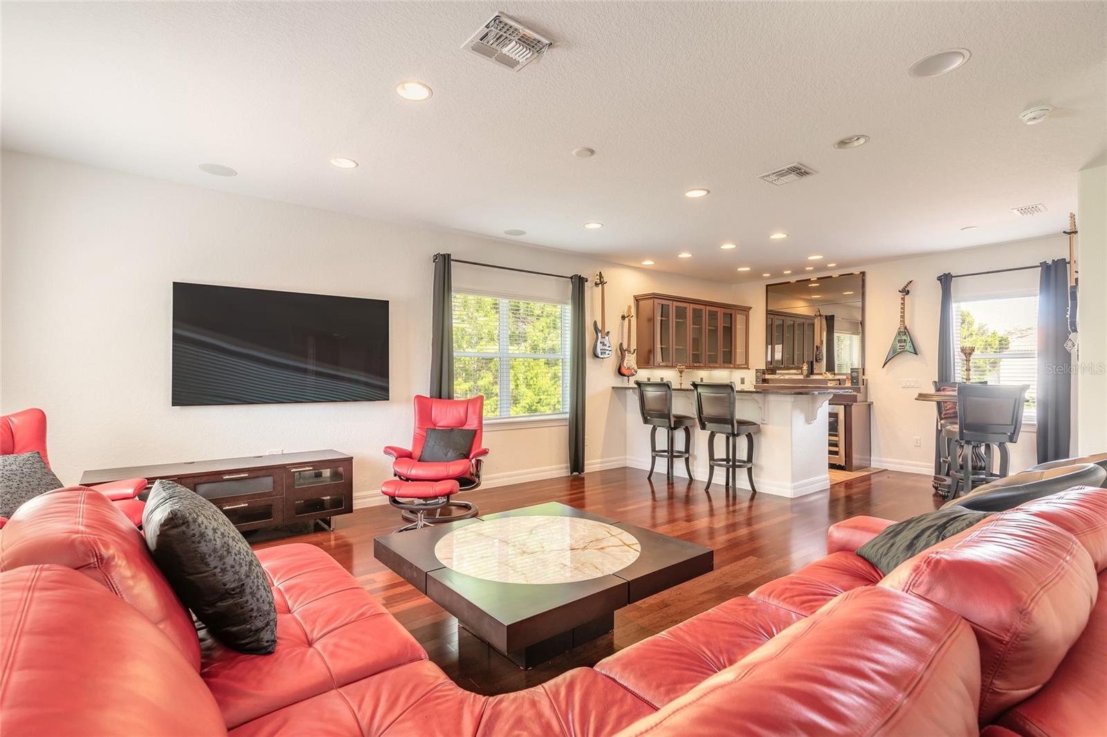 Image 47 of 78 For 2009 Rickover Place