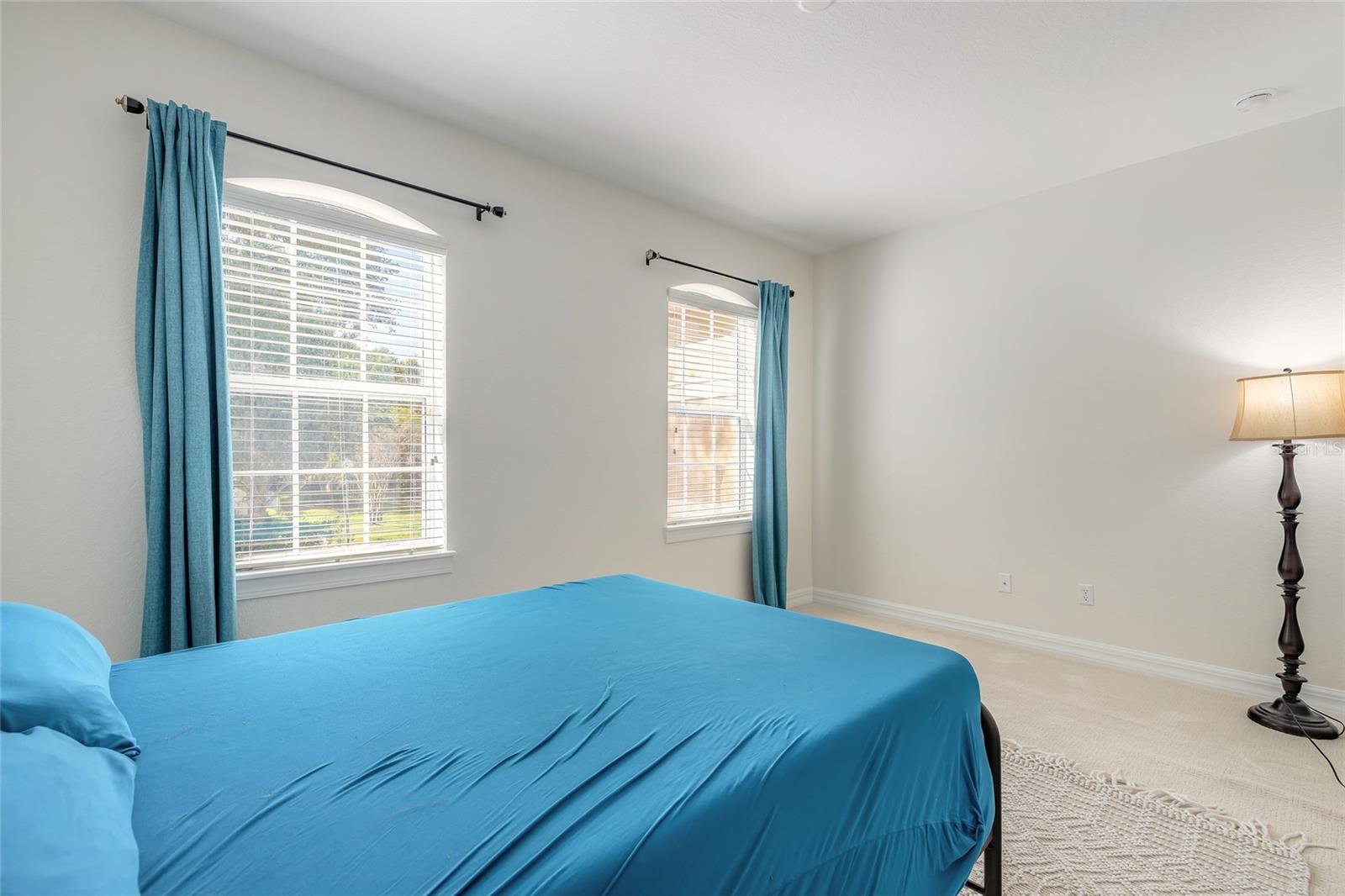 Image 53 of 78 For 2009 Rickover Place