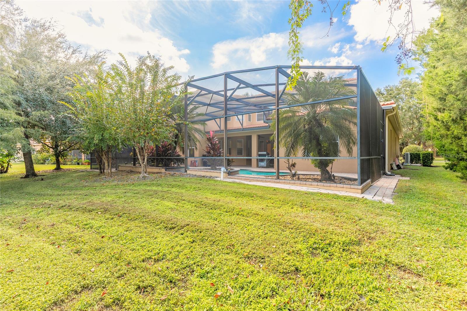 Image 67 of 78 For 2009 Rickover Place