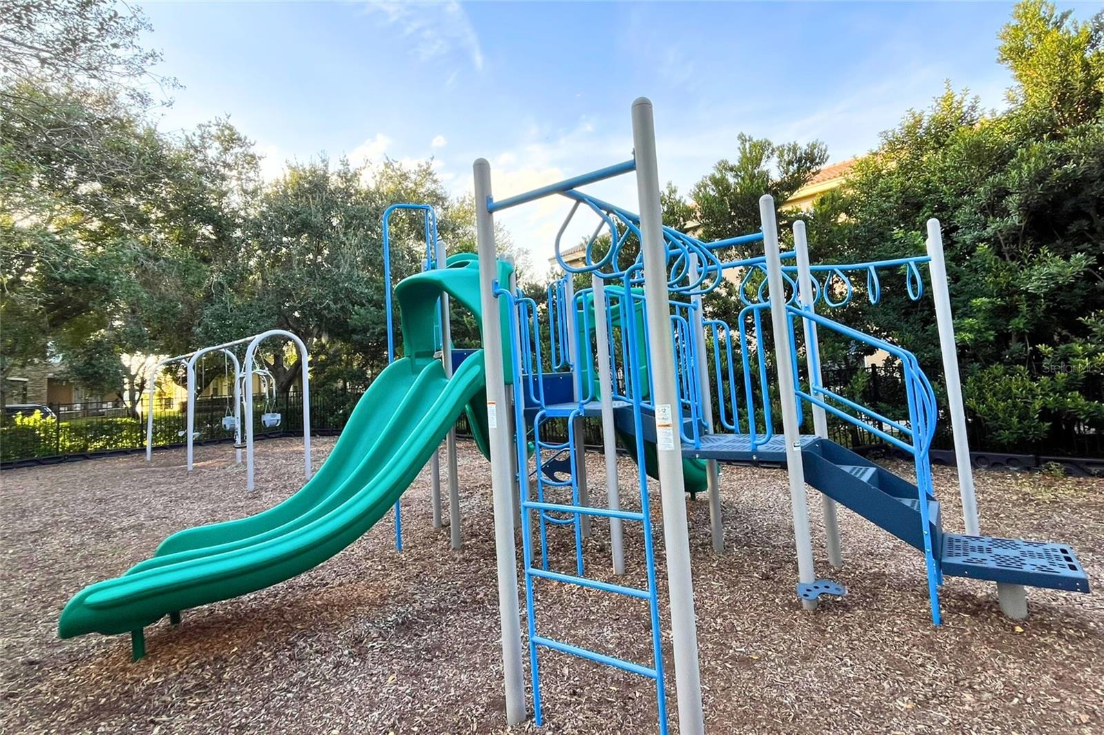 Image 68 of 78 For 2009 Rickover Place