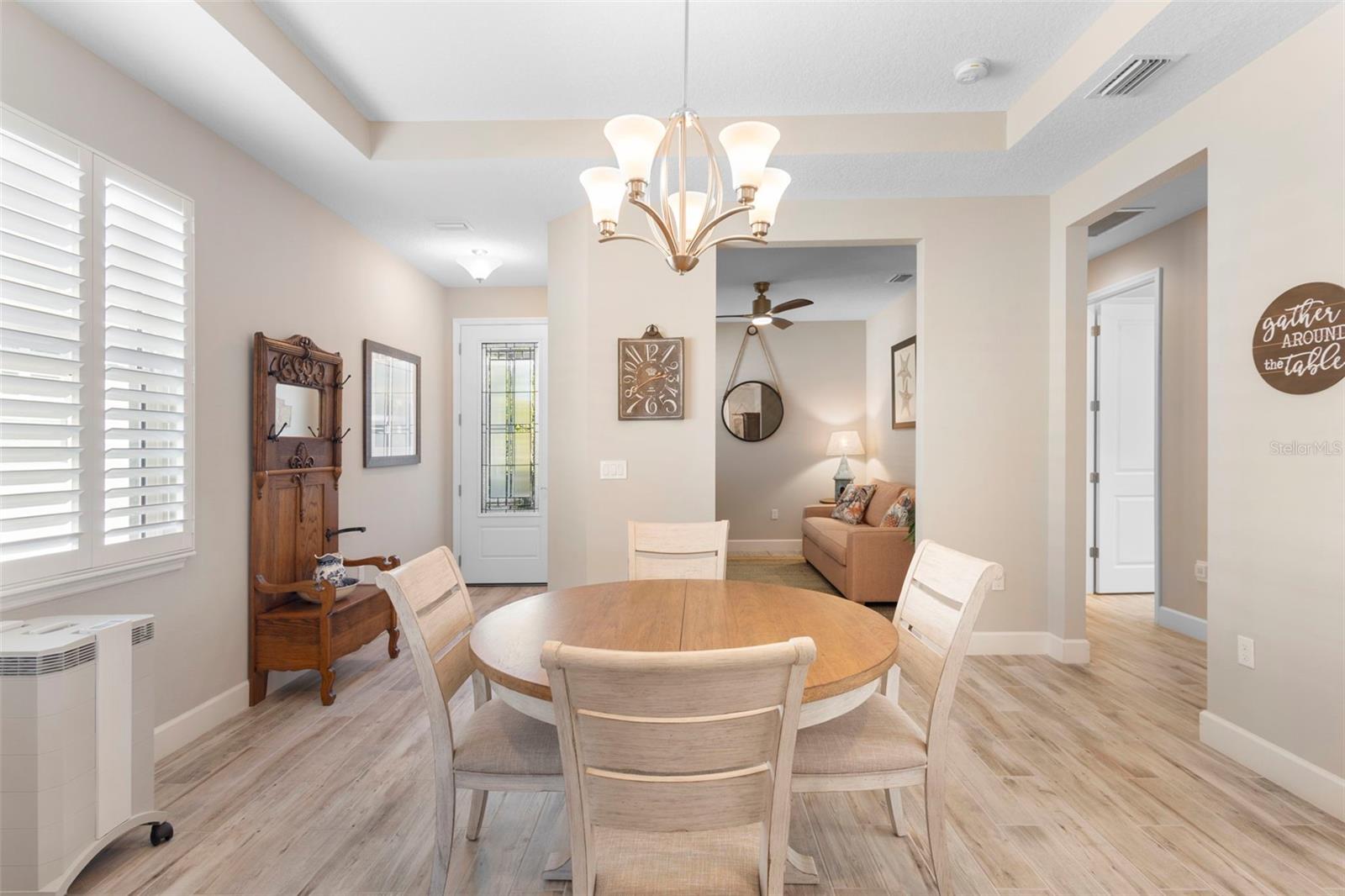 Image 10 of 53 For 548 Adenmore Terrace