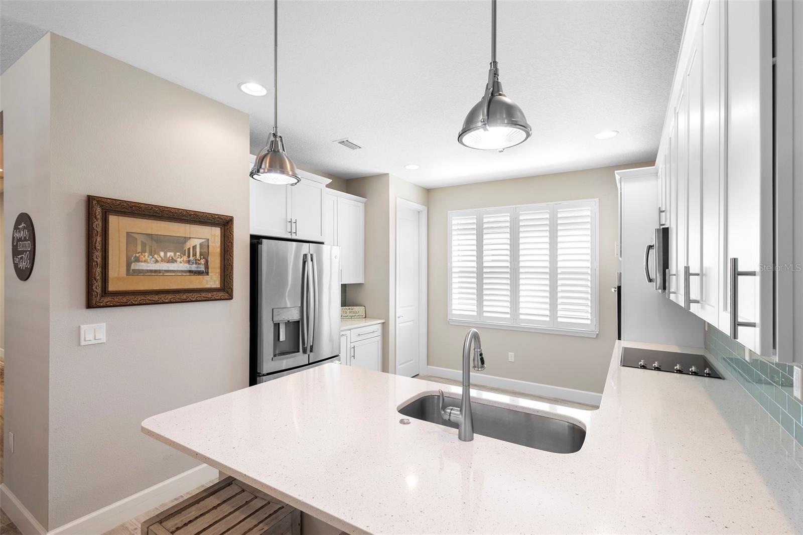 Image 13 of 53 For 548 Adenmore Terrace