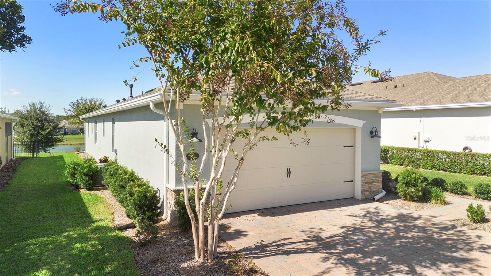 Image 35 of 53 For 548 Adenmore Terrace