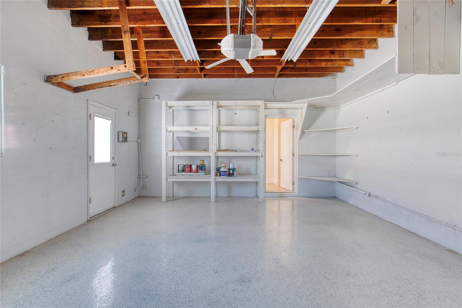 Image 49 of 72 For 4715 Montrose Avenue