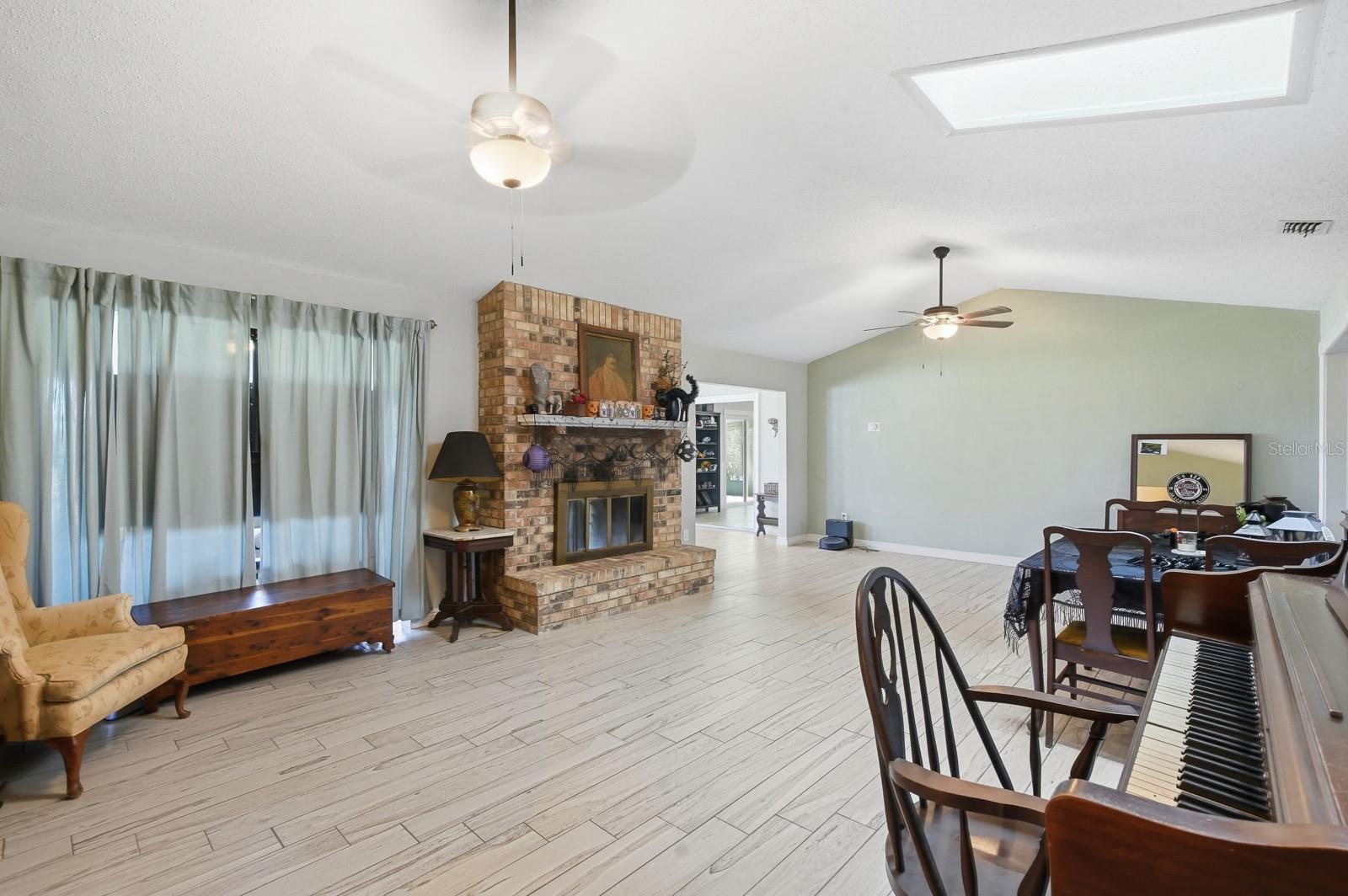 Image 9 of 48 For 259 Ocean Palm Drive