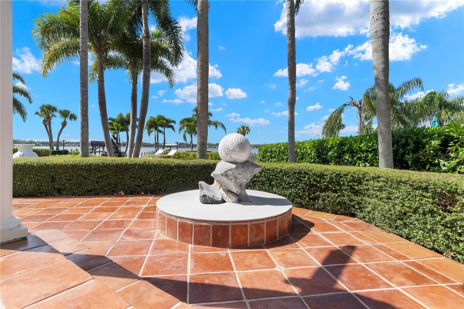 Image 18 of 100 For 846 Riverside Drive