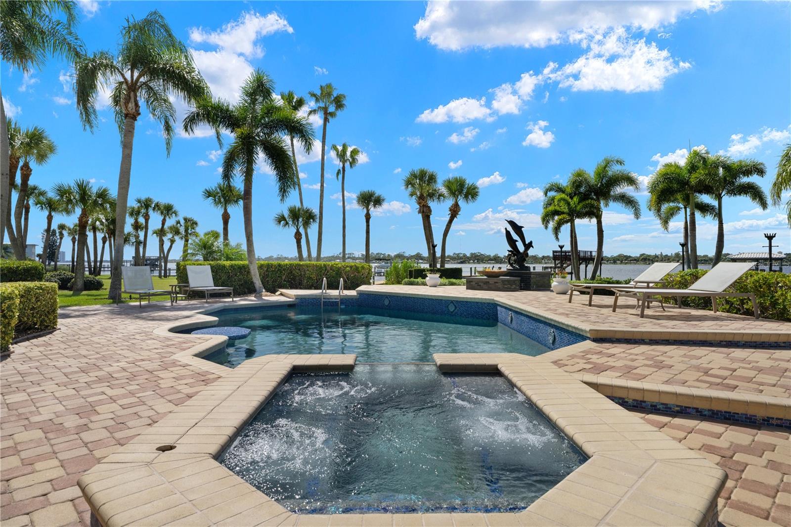 Image 20 of 100 For 846 Riverside Drive