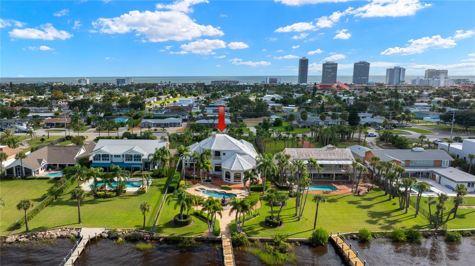 Image 3 of 100 For 846 Riverside Drive