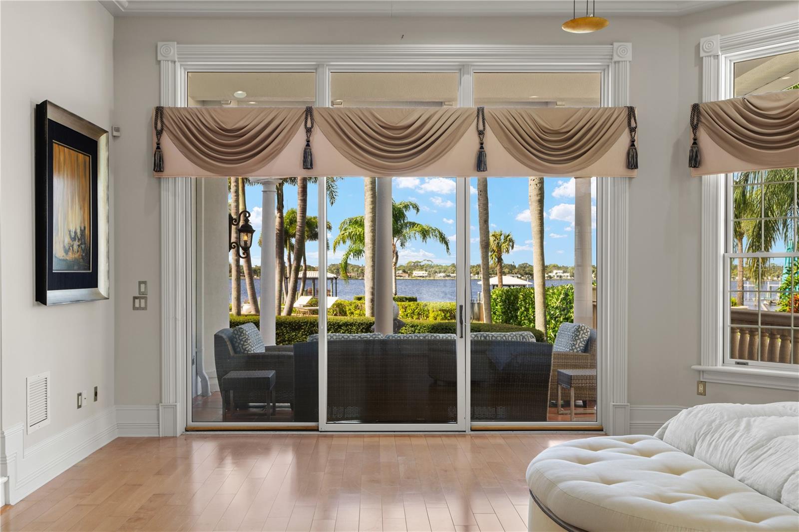 Image 48 of 100 For 846 Riverside Drive