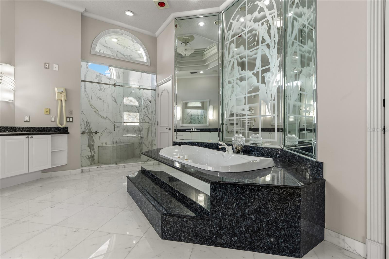 Image 52 of 100 For 846 Riverside Drive