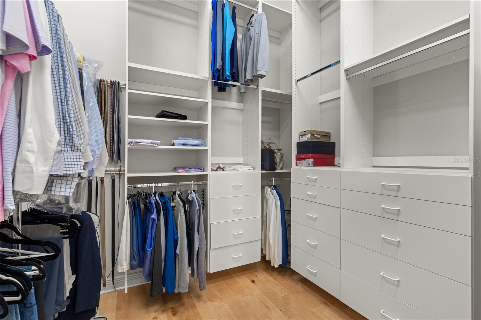 Image 55 of 100 For 846 Riverside Drive