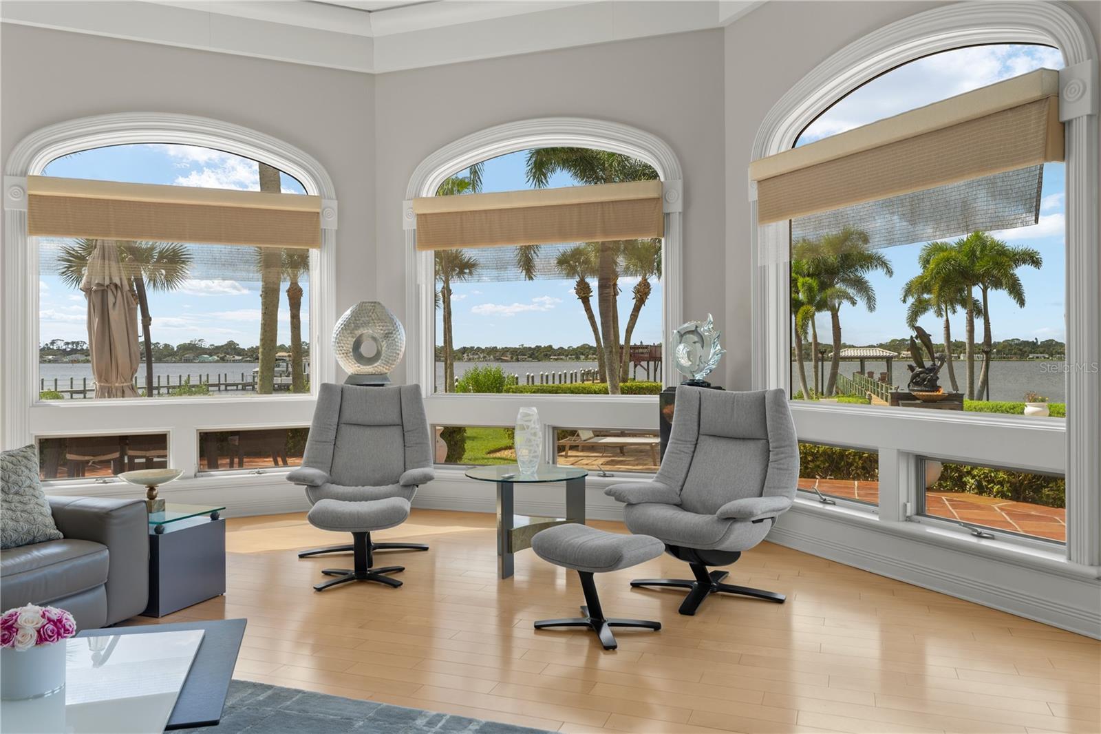 Image 69 of 100 For 846 Riverside Drive