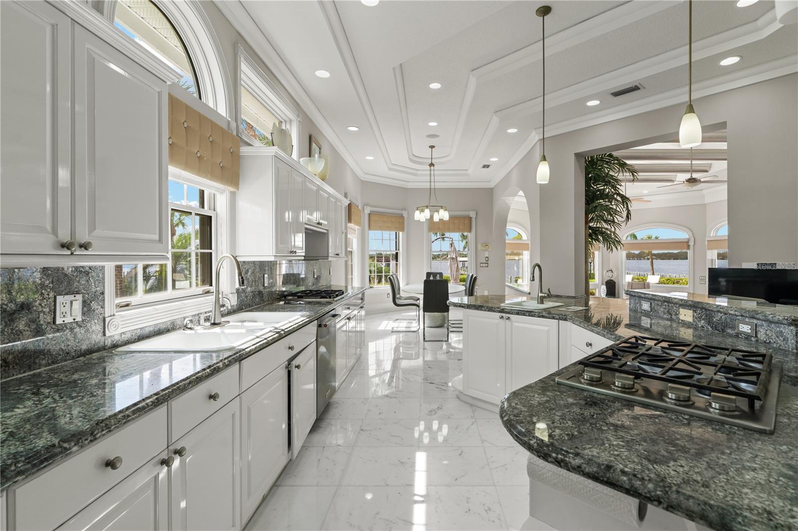 Image 74 of 100 For 846 Riverside Drive