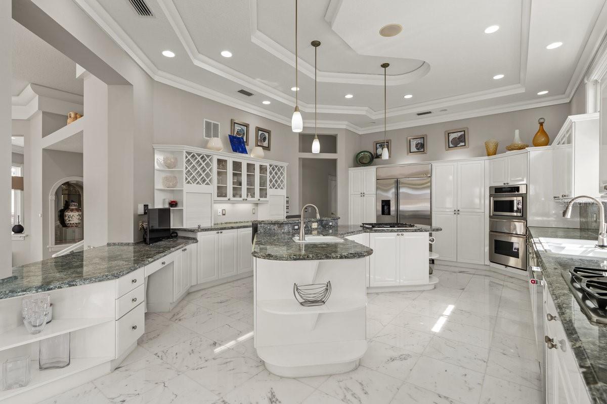 Image 76 of 100 For 846 Riverside Drive