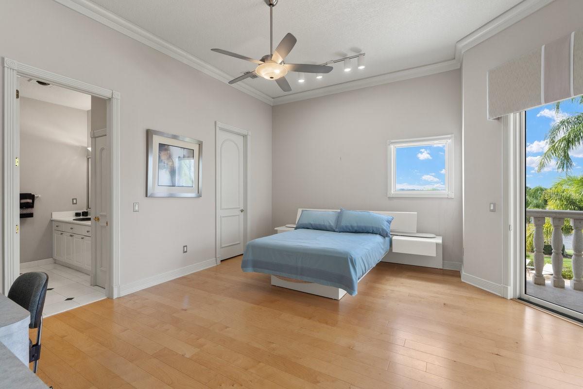 Image 86 of 100 For 846 Riverside Drive