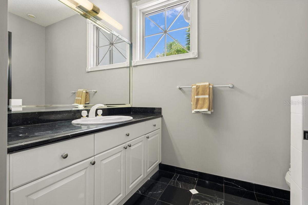 Image 94 of 100 For 846 Riverside Drive