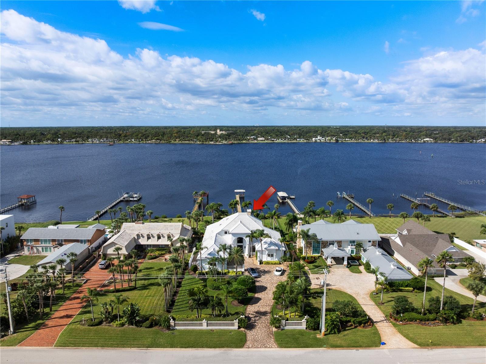 Image 98 of 100 For 846 Riverside Drive